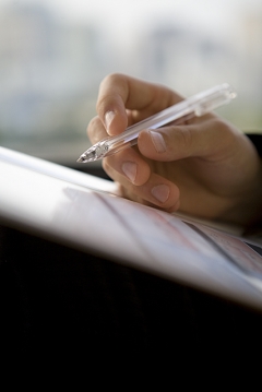 社員を雇う予定ですが各種保険はどのようになっていますか?