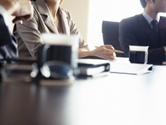 �٥���㡼�ӥ��ͥ�